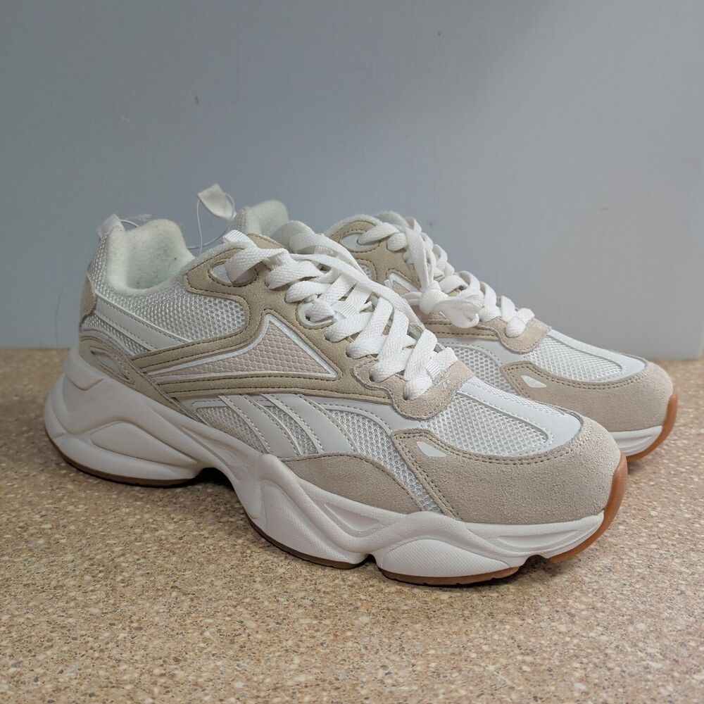 Reebok Mens Royal Charge AR30246M White Running Shoes Sneakers Size 11.5 Chunky